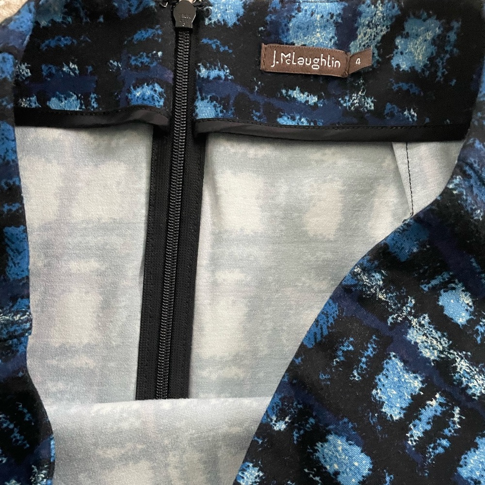 J. McLaughlin Stretch Pencil Skirt - Picture 7 of 7